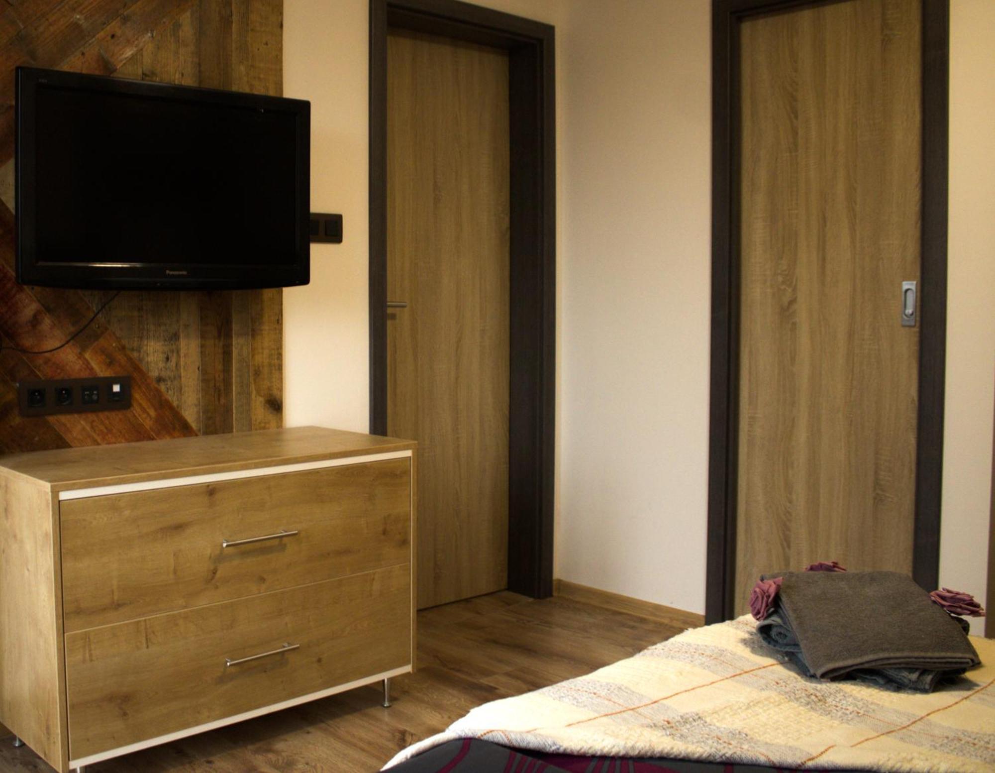 Chata Pod Houbovym Vrchem 2 Horní Planá Dış mekan fotoğraf