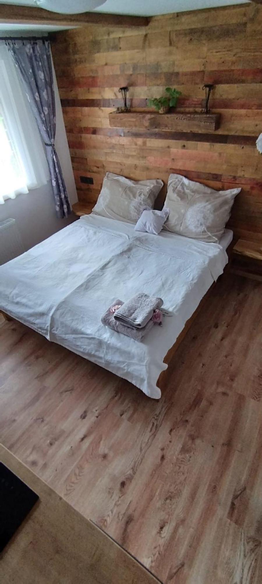 Chata Pod Houbovym Vrchem 2 Horní Planá Dış mekan fotoğraf